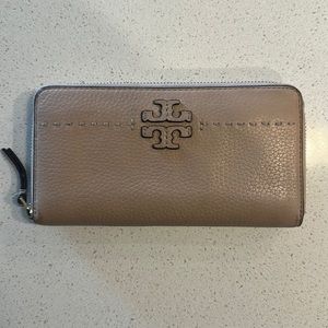Tory Burch wallet